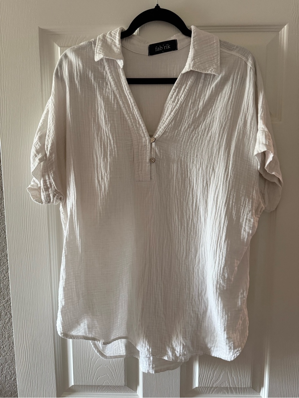 fab'rik White Short-Sleeve Casual Button-Front Shirt